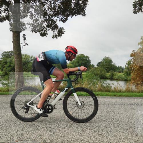 30.08.2026 - Elbe Triathlon Hamburg Michael Burmester http://msf.ph/oto/10049554 30.08.2026 09:38:44 Radfahren 262, 289, 663, 668, 856 meine-sportfotos.de