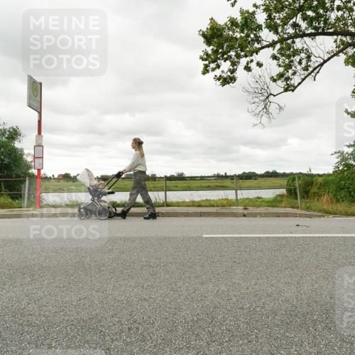 30.08.2026 - Elbe Triathlon Hamburg Michael Burmester http://msf.ph/oto/10049590 30.08.2026 15:33:55 Radfahren  meine-sportfotos.de