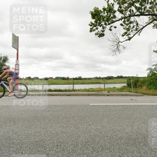 30.08.2026 - Elbe Triathlon Hamburg Michael Burmester http://msf.ph/oto/10049615 30.08.2026 15:34:25 Radfahren  meine-sportfotos.de