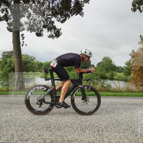 30.08.2026 - Elbe Triathlon Hamburg Michael Burmester http://msf.ph/oto/10049621 30.08.2026 09:39:17 Radfahren 270, 560, 583, 712, 720, 749 meine-sportfotos.de