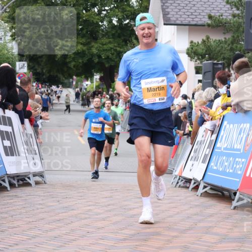 30.08.2026 - Blankeneser Heldenlauf Lena Gebhardt http://msf.ph/oto/10049623 30.08.2026 11:56:55 Ziel 2219, 2507, 2610, 2916 meine-sportfotos.de