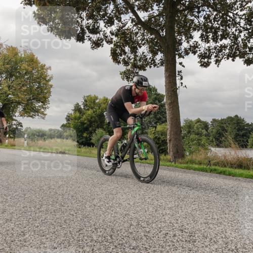 30.08.2026 - Elbe Triathlon Hamburg Michael Burmester http://msf.ph/oto/10049636 30.08.2026 09:52:33 Radfahren 389, 439, 668, 732, 811, 849, 889, 903 meine-sportfotos.de