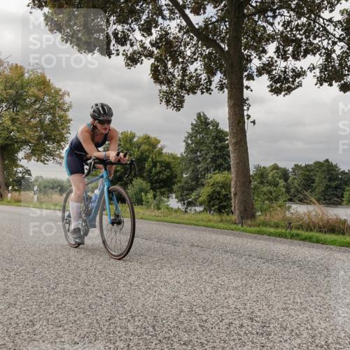 30.08.2026 - Elbe Triathlon Hamburg Michael Burmester http://msf.ph/oto/10049648 30.08.2026 09:52:36 Radfahren 389, 425, 439, 739, 811, 834, 889, 903 meine-sportfotos.de