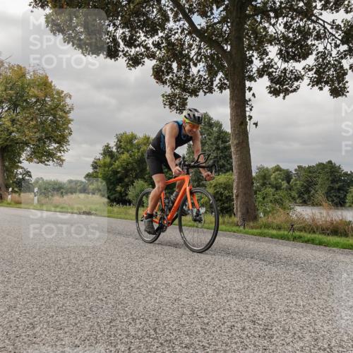 30.08.2026 - Elbe Triathlon Hamburg Michael Burmester http://msf.ph/oto/10049661 30.08.2026 09:52:42 Radfahren 386, 425, 428, 739, 789, 834 meine-sportfotos.de