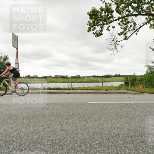 30.08.2026 - Elbe Triathlon Hamburg Michael Burmester http://msf.ph/oto/10049664 30.08.2026 15:34:54 Radfahren  meine-sportfotos.de