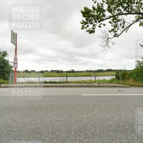 30.08.2026 - Elbe Triathlon Hamburg Michael Burmester http://msf.ph/oto/10049706 30.08.2026 15:35:28 Radfahren  meine-sportfotos.de