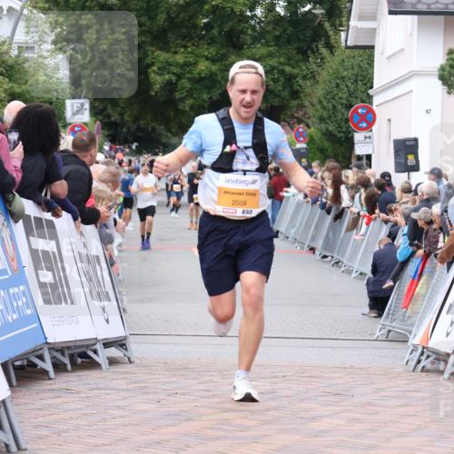 30.08.2026 - Blankeneser Heldenlauf Lena Gebhardt http://msf.ph/oto/10049722 30.08.2026 11:57:26 Ziel 2059 meine-sportfotos.de