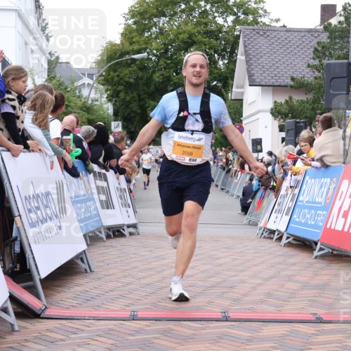 30.08.2026 - Blankeneser Heldenlauf Lena Gebhardt http://msf.ph/oto/10049744 30.08.2026 11:57:27 Ziel 2059 meine-sportfotos.de