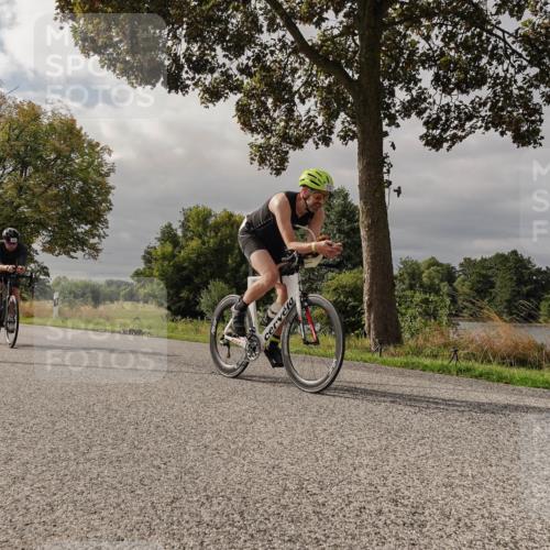 30.08.2026 - Elbe Triathlon Hamburg Michael Burmester http://msf.ph/oto/10049771 30.08.2026 09:54:16 Radfahren 362, 408, 537, 560, 710, 712 meine-sportfotos.de