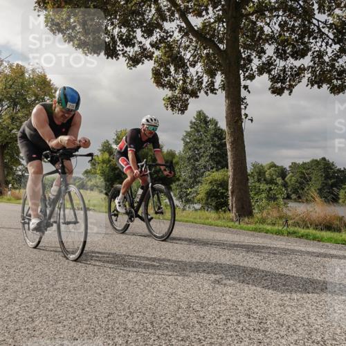 30.08.2026 - Elbe Triathlon Hamburg Michael Burmester http://msf.ph/oto/10049789 30.08.2026 09:54:37 Radfahren 462, 713, 856, 960 meine-sportfotos.de