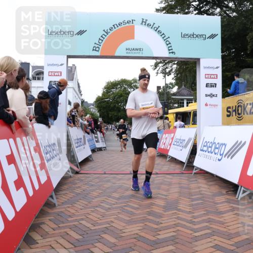30.08.2026 - Blankeneser Heldenlauf Lena Gebhardt http://msf.ph/oto/10049800 30.08.2026 11:57:40 Ziel 2239, 2575 meine-sportfotos.de