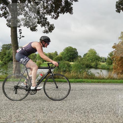 30.08.2026 - Elbe Triathlon Hamburg Michael Burmester http://msf.ph/oto/10049824 30.08.2026 09:40:35 Radfahren 255, 299, 397, 399, 403, 404, 676 meine-sportfotos.de