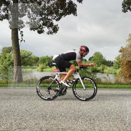 30.08.2026 - Elbe Triathlon Hamburg Michael Burmester http://msf.ph/oto/10049859 30.08.2026 09:40:41 Radfahren 288, 318, 399, 403, 404, 676 meine-sportfotos.de
