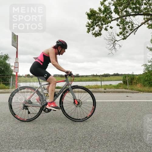 30.08.2026 - Elbe Triathlon Hamburg Michael Burmester http://msf.ph/oto/10049860 30.08.2026 15:38:40 Radfahren  meine-sportfotos.de