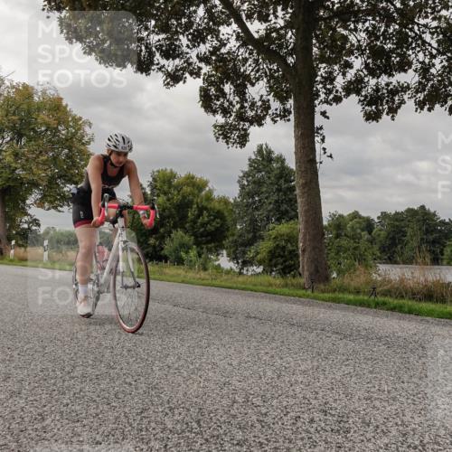 30.08.2026 - Elbe Triathlon Hamburg Michael Burmester http://msf.ph/oto/10049908 30.08.2026 09:55:50 Radfahren 352, 397, 410, 437, 576, 595, 757, 820, 843, 872 meine-sportfotos.de