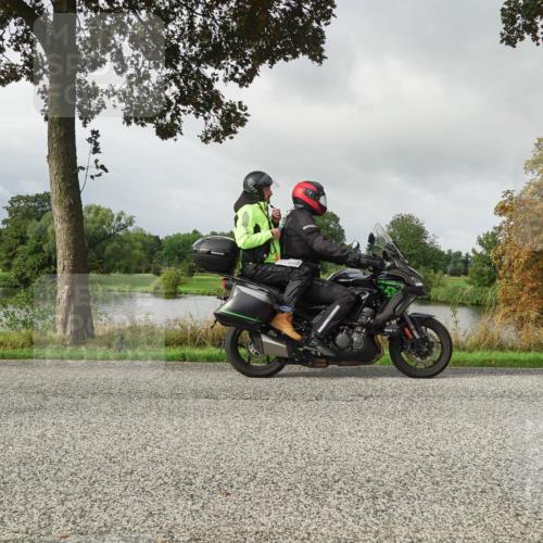 30.08.2026 - Elbe Triathlon Hamburg Michael Burmester http://msf.ph/oto/10049918 30.08.2026 09:41:05 Radfahren 251, 294, 341, 347, 382, 563, 581, 595, 756, 802, 1896 meine-sportfotos.de
