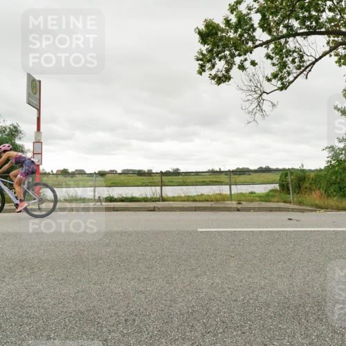 30.08.2026 - Elbe Triathlon Hamburg Michael Burmester http://msf.ph/oto/10049926 30.08.2026 15:39:37 Radfahren  meine-sportfotos.de