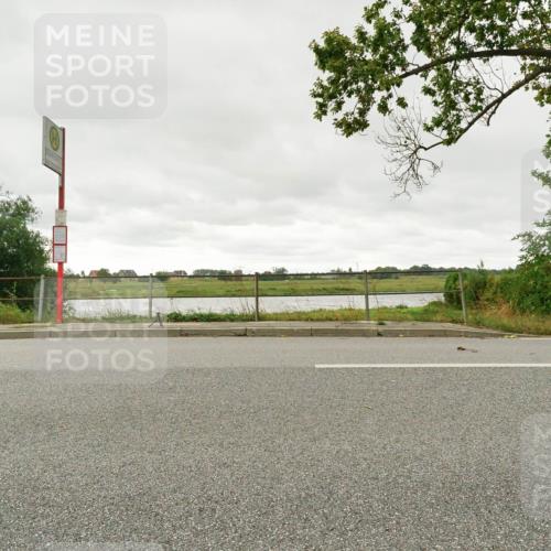 30.08.2026 - Elbe Triathlon Hamburg Michael Burmester http://msf.ph/oto/10049949 30.08.2026 15:39:56 Radfahren  meine-sportfotos.de