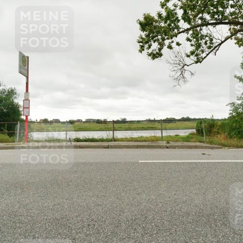 30.08.2026 - Elbe Triathlon Hamburg Michael Burmester http://msf.ph/oto/10049971 30.08.2026 15:40:02 Radfahren  meine-sportfotos.de