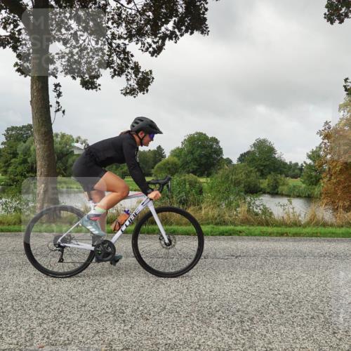 30.08.2026 - Elbe Triathlon Hamburg Michael Burmester http://msf.ph/oto/10049974 30.08.2026 09:41:25 Radfahren 287, 310, 472, 880, 887 meine-sportfotos.de
