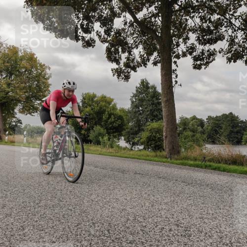 30.08.2026 - Elbe Triathlon Hamburg Michael Burmester http://msf.ph/oto/10049975 30.08.2026 09:56:27 Radfahren 363, 421, 731, 883, 926 meine-sportfotos.de