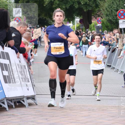 30.08.2026 - Blankeneser Heldenlauf Lena Gebhardt http://msf.ph/oto/10049983 30.08.2026 11:58:01 Ziel 2047, 2443 meine-sportfotos.de