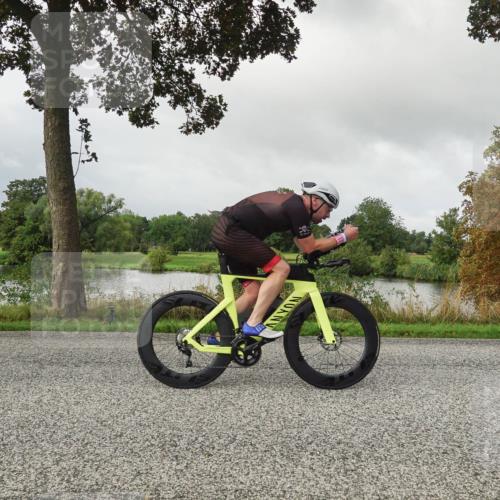 30.08.2026 - Elbe Triathlon Hamburg Michael Burmester http://msf.ph/oto/10050006 30.08.2026 09:41:40 Radfahren 202, 325, 480, 513, 547, 585 meine-sportfotos.de