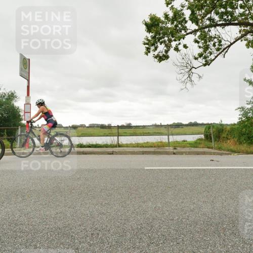 30.08.2026 - Elbe Triathlon Hamburg Michael Burmester http://msf.ph/oto/10050020 30.08.2026 15:40:39 Radfahren  meine-sportfotos.de