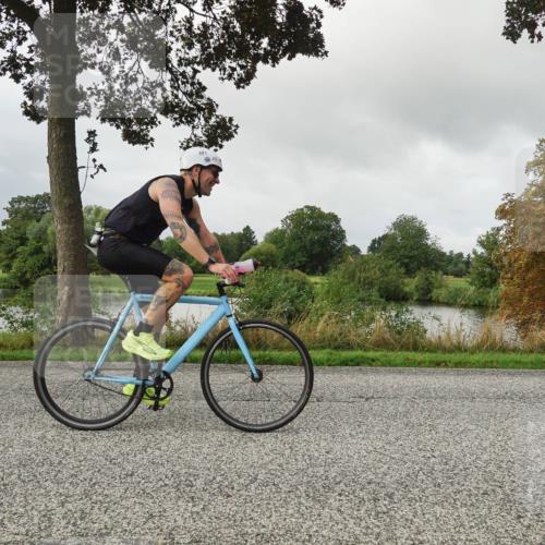 30.08.2026 - Elbe Triathlon Hamburg Michael Burmester http://msf.ph/oto/10050050 30.08.2026 09:41:57 Radfahren 328, 491 meine-sportfotos.de