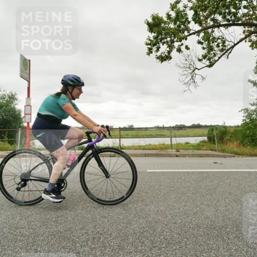 30.08.2026 - Elbe Triathlon Hamburg Michael Burmester http://msf.ph/oto/10050059 30.08.2026 15:41:09 Radfahren  meine-sportfotos.de