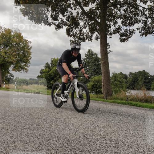 30.08.2026 - Elbe Triathlon Hamburg Michael Burmester http://msf.ph/oto/10050063 30.08.2026 09:57:23 Radfahren 261, 641, 658, 678, 698, 747, 810, 887, 1896 meine-sportfotos.de