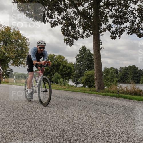 30.08.2026 - Elbe Triathlon Hamburg Michael Burmester http://msf.ph/oto/10050066 30.08.2026 09:57:24 Radfahren 261, 641, 658, 678, 698, 747, 810, 887, 1896 meine-sportfotos.de