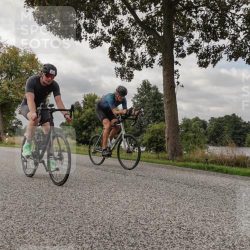 30.08.2026 - Elbe Triathlon Hamburg Michael Burmester http://msf.ph/oto/10050085 30.08.2026 09:57:35 Radfahren 413, 737, 768, 976 meine-sportfotos.de