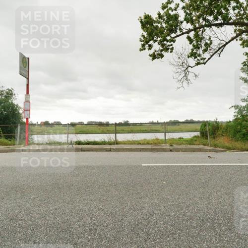 30.08.2026 - Elbe Triathlon Hamburg Michael Burmester http://msf.ph/oto/10050103 30.08.2026 15:41:27 Radfahren  meine-sportfotos.de