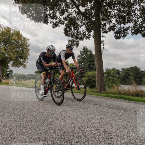 30.08.2026 - Elbe Triathlon Hamburg Michael Burmester http://msf.ph/oto/10050104 30.08.2026 09:57:50 Radfahren 446, 505, 619, 938 meine-sportfotos.de