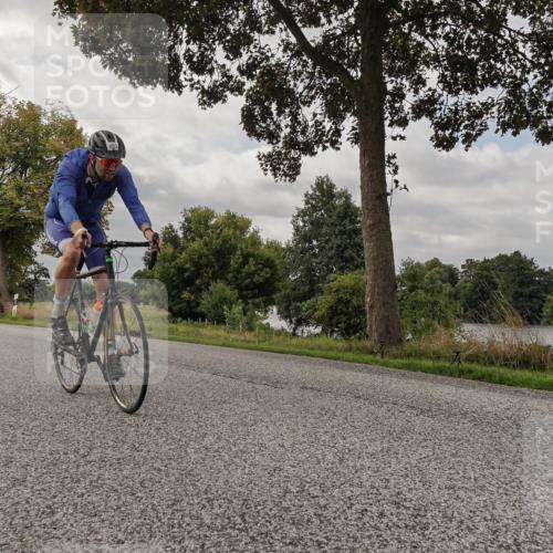30.08.2026 - Elbe Triathlon Hamburg Michael Burmester http://msf.ph/oto/10050106 30.08.2026 09:57:54 Radfahren 446, 611, 938 meine-sportfotos.de