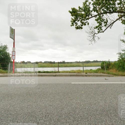30.08.2026 - Elbe Triathlon Hamburg Michael Burmester http://msf.ph/oto/10050111 30.08.2026 15:41:28 Radfahren  meine-sportfotos.de