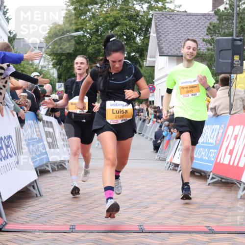 30.08.2026 - Blankeneser Heldenlauf Lena Gebhardt http://msf.ph/oto/10050119 30.08.2026 11:58:16 Ziel 2228, 2230, 2397, 2560, 2812 meine-sportfotos.de
