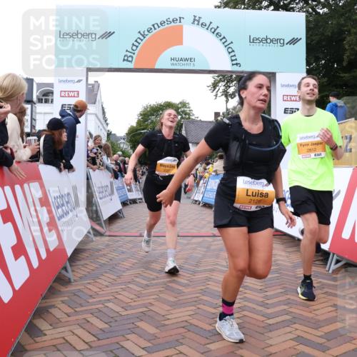 30.08.2026 - Blankeneser Heldenlauf Lena Gebhardt http://msf.ph/oto/10050147 30.08.2026 11:58:18 Ziel 2397, 2560, 2633, 2812 meine-sportfotos.de