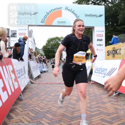 30.08.2026 - Blankeneser Heldenlauf Lena Gebhardt http://msf.ph/oto/10050166 30.08.2026 11:58:18 Ziel 2397, 2560, 2633, 2812 meine-sportfotos.de