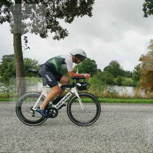 30.08.2026 - Elbe Triathlon Hamburg Michael Burmester http://msf.ph/oto/10050190 30.08.2026 09:42:30 Radfahren 261, 324, 506, 571, 579, 689, 741 meine-sportfotos.de