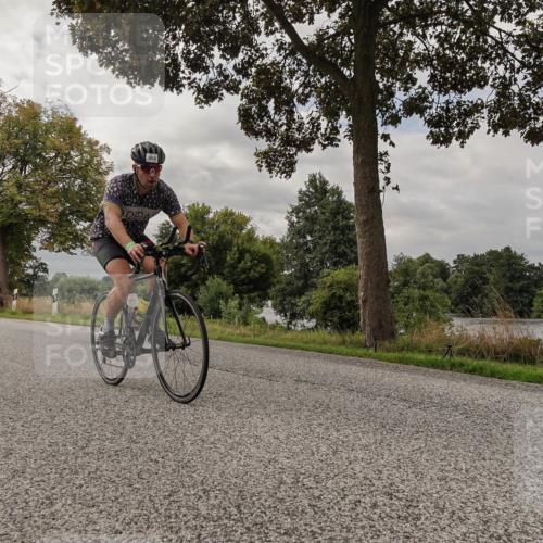 30.08.2026 - Elbe Triathlon Hamburg Michael Burmester http://msf.ph/oto/10050208 30.08.2026 09:58:46 Radfahren 464, 513, 540, 746, 950 meine-sportfotos.de