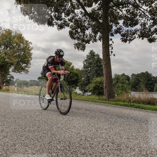 30.08.2026 - Elbe Triathlon Hamburg Michael Burmester http://msf.ph/oto/10050211 30.08.2026 09:58:47 Radfahren 464, 540, 746 meine-sportfotos.de