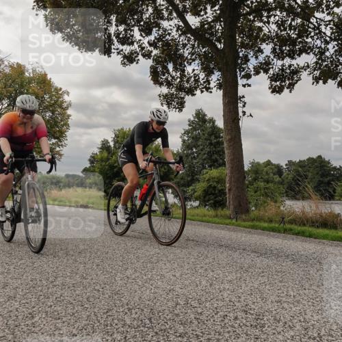 30.08.2026 - Elbe Triathlon Hamburg Michael Burmester http://msf.ph/oto/10050226 30.08.2026 09:58:57 Radfahren 409, 605, 664, 691, 752, 799, 919, 954 meine-sportfotos.de
