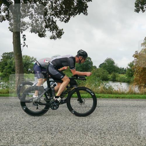30.08.2026 - Elbe Triathlon Hamburg Michael Burmester http://msf.ph/oto/10050267 30.08.2026 09:42:56 Radfahren 275, 331, 383, 464, 526, 527, 734 meine-sportfotos.de
