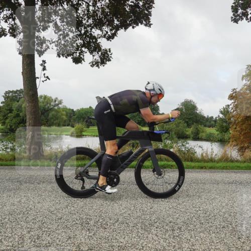 30.08.2026 - Elbe Triathlon Hamburg Michael Burmester http://msf.ph/oto/10050353 30.08.2026 09:43:39 Radfahren 264, 348, 656, 722, 746, 747 meine-sportfotos.de