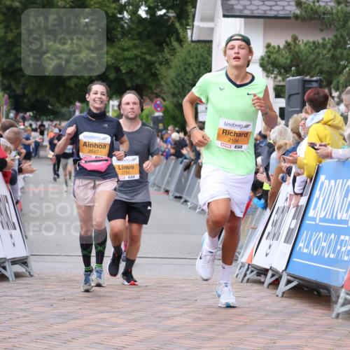 30.08.2026 - Blankeneser Heldenlauf Lena Gebhardt http://msf.ph/oto/10050368 30.08.2026 11:58:43 Ziel 2104, 2647, 2706 meine-sportfotos.de