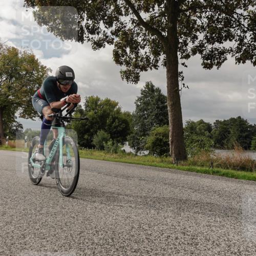 30.08.2026 - Elbe Triathlon Hamburg Michael Burmester http://msf.ph/oto/10050391 30.08.2026 10:01:25 Radfahren 264, 520, 556, 864 meine-sportfotos.de