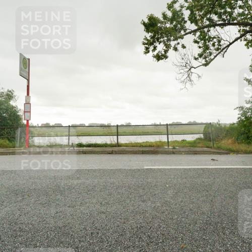 30.08.2026 - Elbe Triathlon Hamburg Michael Burmester http://msf.ph/oto/10050420 30.08.2026 15:45:23 Radfahren  meine-sportfotos.de
