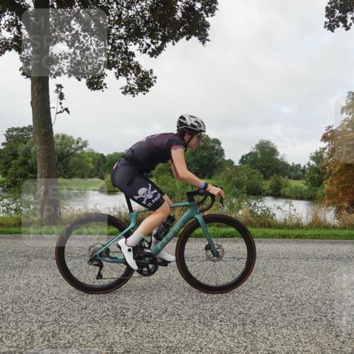 30.08.2026 - Elbe Triathlon Hamburg Michael Burmester http://msf.ph/oto/10050422 30.08.2026 09:44:10 Radfahren 335, 380, 433, 556, 771, 831, 866, 950 meine-sportfotos.de